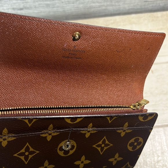 Louis Vuitton Monogram Portefeiulle Sarah Long Wallet - Picture 16 of 16